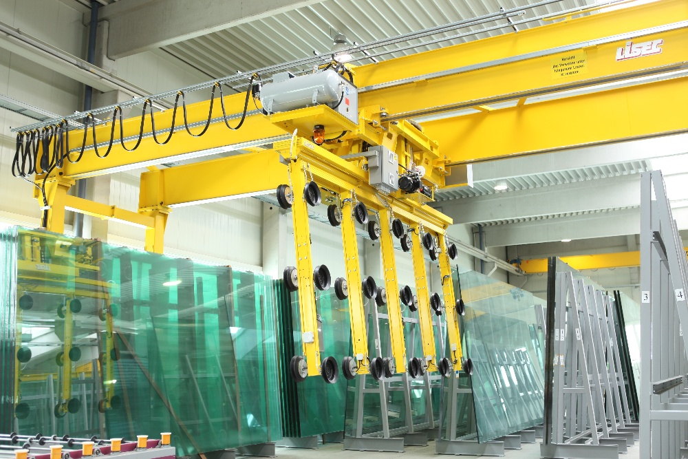 How The Storage Of Laminated Glass Affects The Glass Cutting